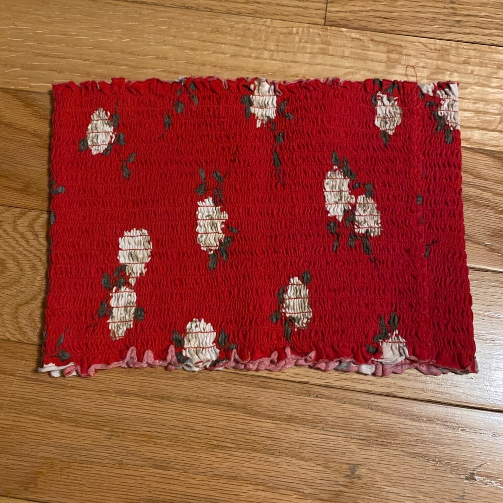 FLORAL RIBBED TUBED TOP